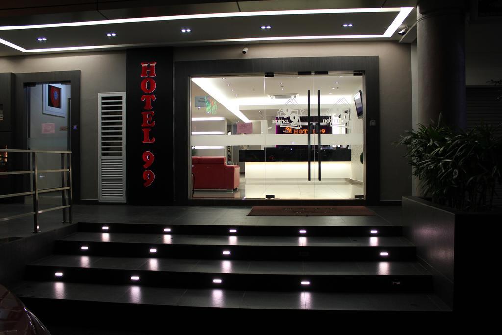 Hotel 99 Bandar Puteri Puchong Eksteriør billede